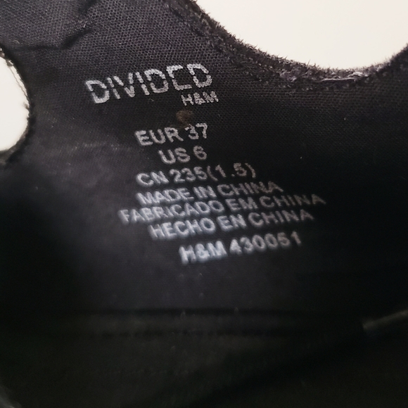 Black Lace-up Chunky Heel Platform Sandals - Picture 4 of 4